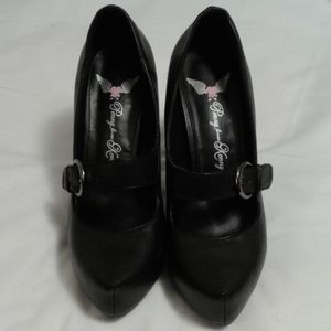 Penny loves Kenny High Heels